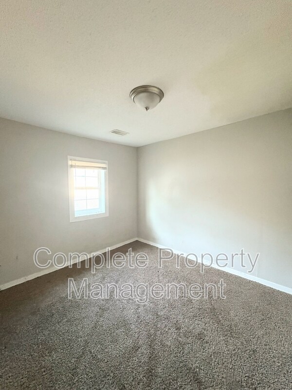 Foto del edificio - 2129 Powderly Ave SW