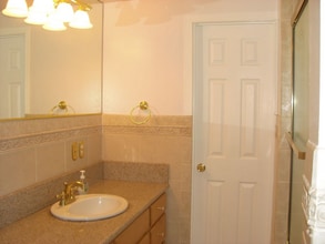 Building Photo - 4633 Pepperwood Ave