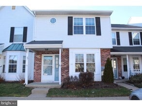 Building Photo - 22 Wyckwood Ct