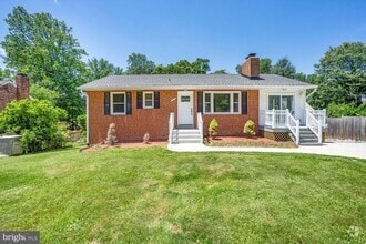 Building Photo - 4112 Orchard Dr