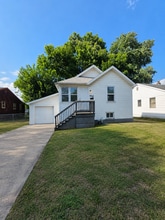 Building Photo - 2663 E 23rd St