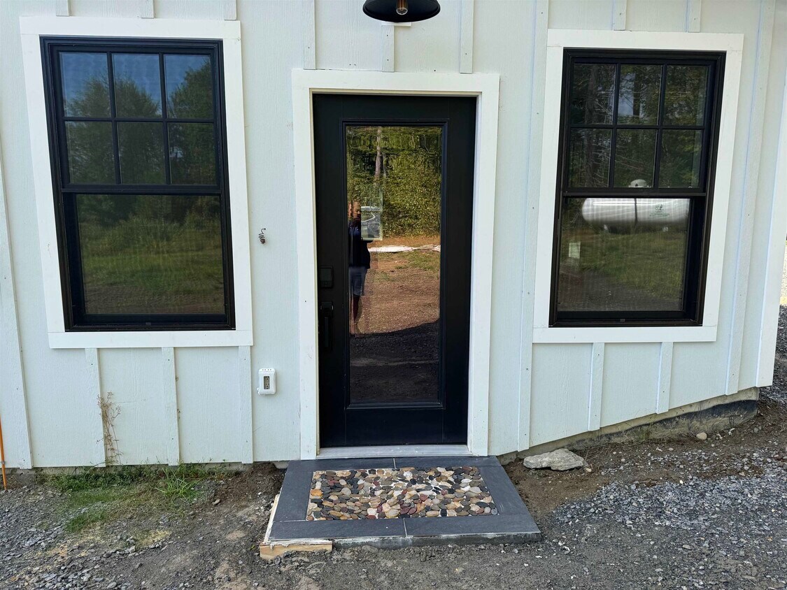 Foto principal - 1279 Campbell Rd