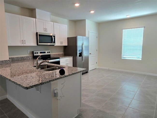 Building Photo - 2723 Golden Trout Ln