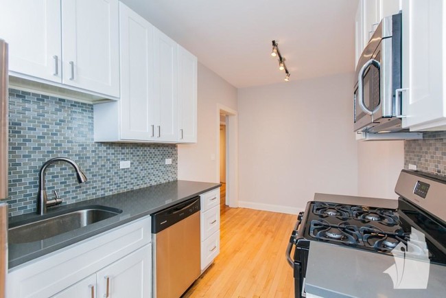 Foto del edificio - 2317 N Rockwell St