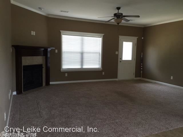 Building Photo - 3 br, 2 bath House - 4009 Knights Place
