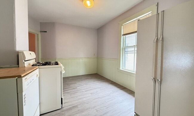 Building Photo - 57 Rindge Ave