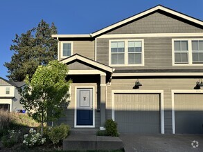 Building Photo - 914 N 18th Ave
