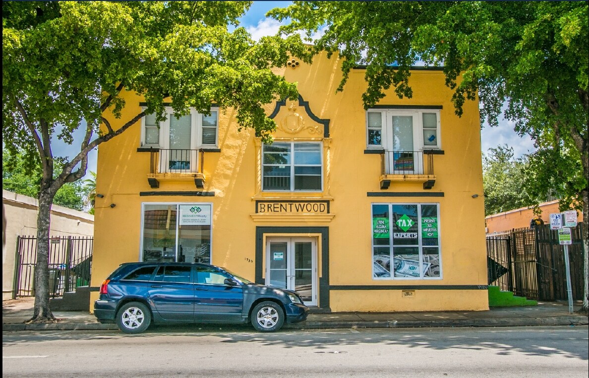 Primary Photo - 1735 SW 8th St