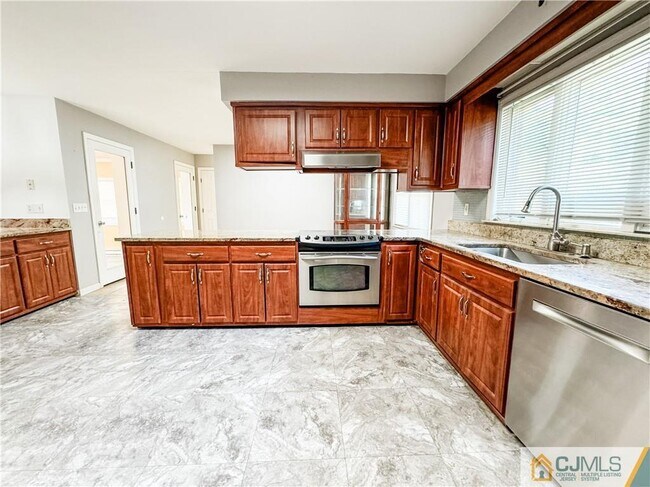Foto del edificio - 799 W Foothill Rd