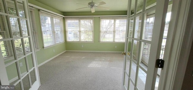 Foto del edificio - 16891 Essex Rd