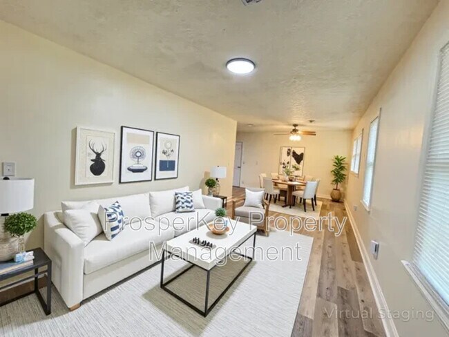 Foto del edificio - 748 Barrett Ave