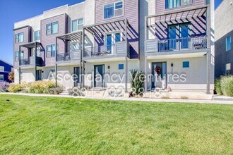 Building Photo - 6356 W Sugarcane Dr