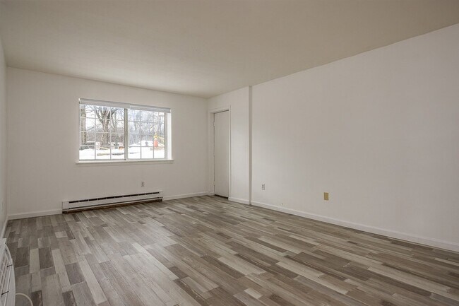 Foto del edificio - 506 Fox Run Ln