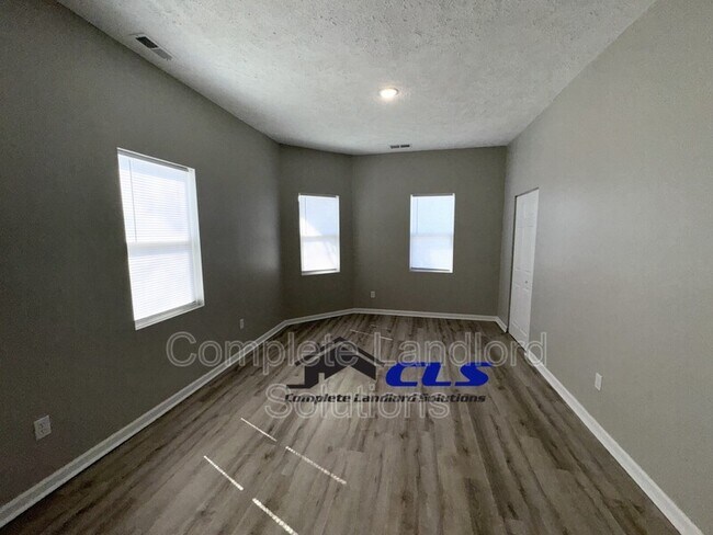 Foto del edificio - 702 S 8th St