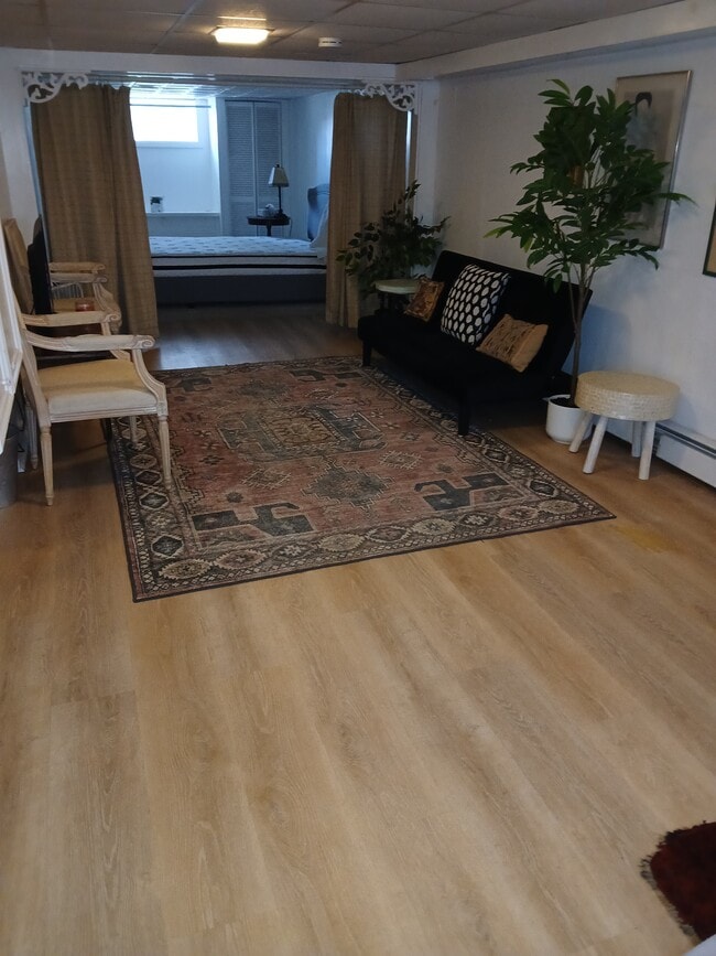 Foto del edificio - 283 Muthig Rd