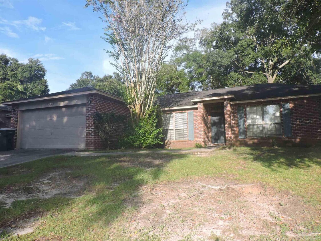Foto principal - 2018 Gren Mill Ct