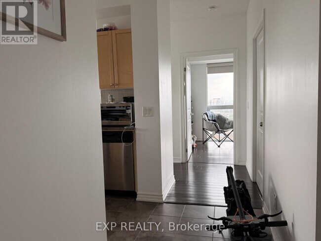Photo du bâtiment - 7730 Kipling Ave