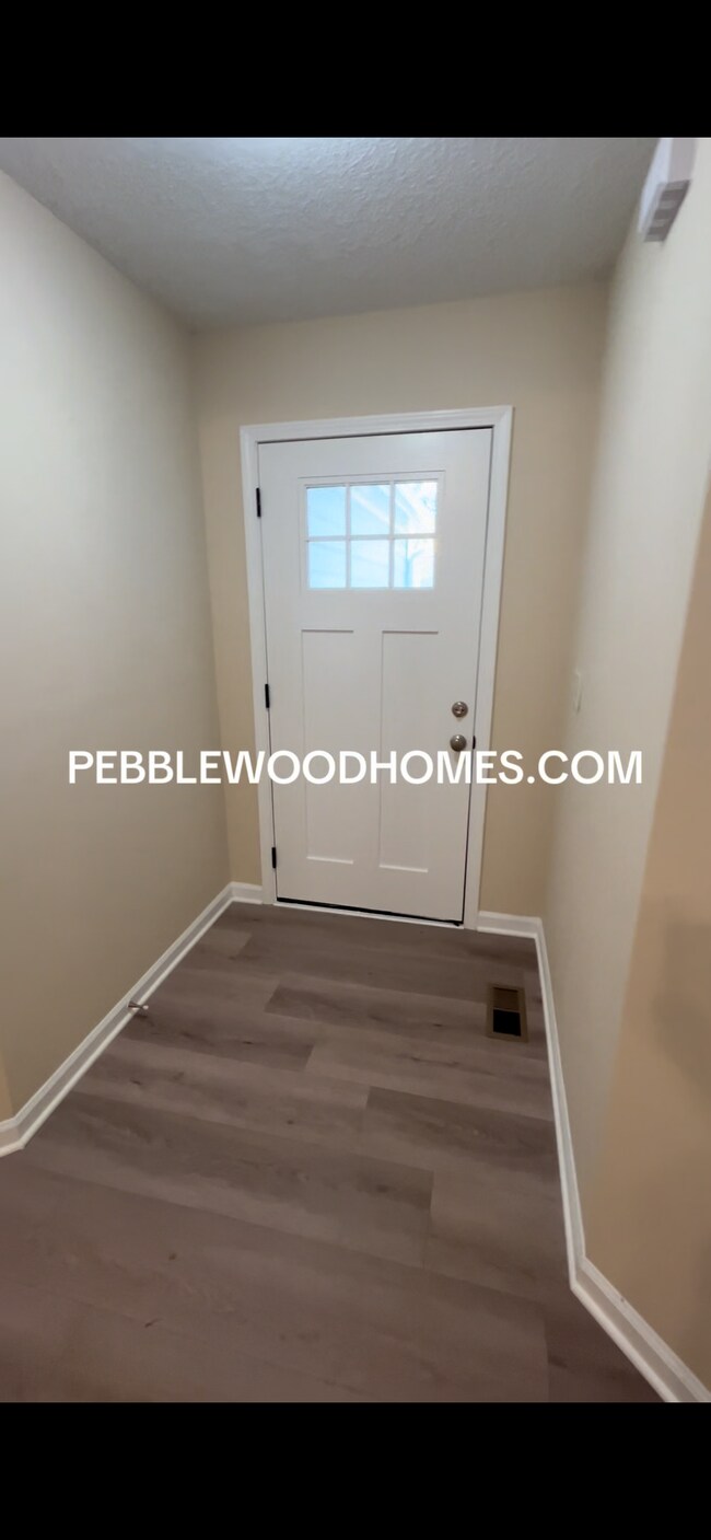 Foto del edificio - 2599 Candler Way SW