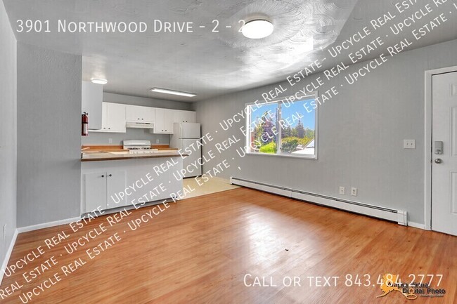 Foto del edificio - 3901 Northwood Dr