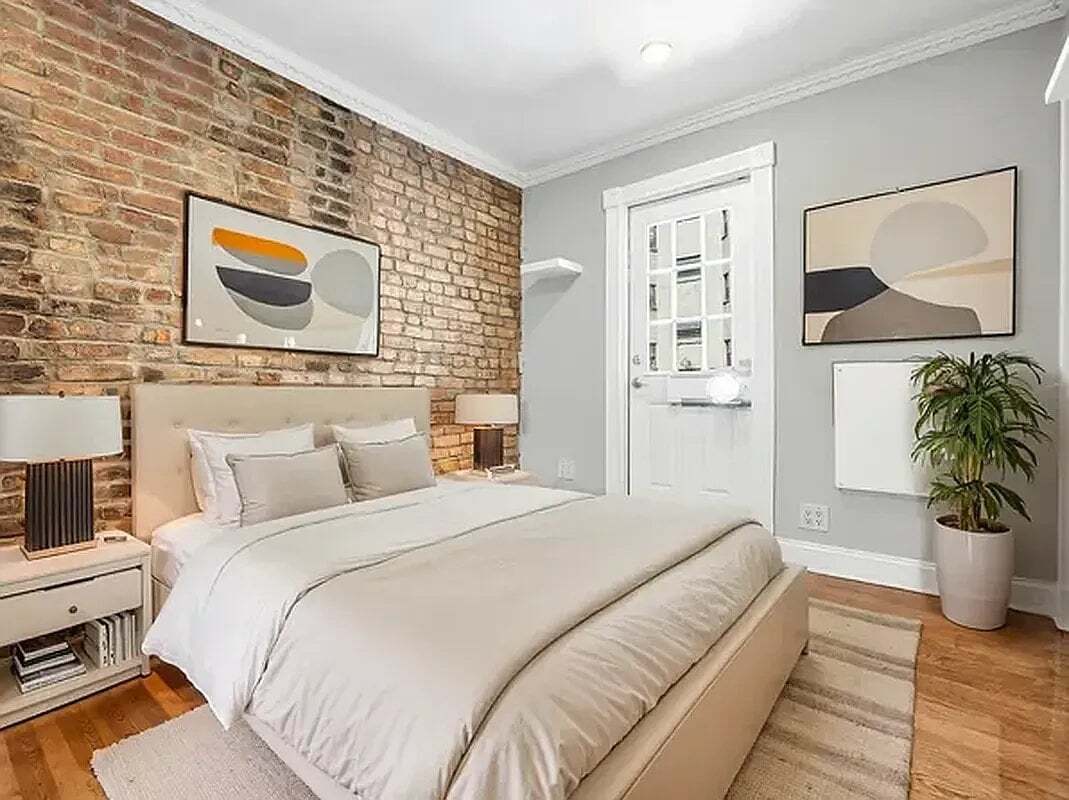 Foto del edificio - 380 E 10th St