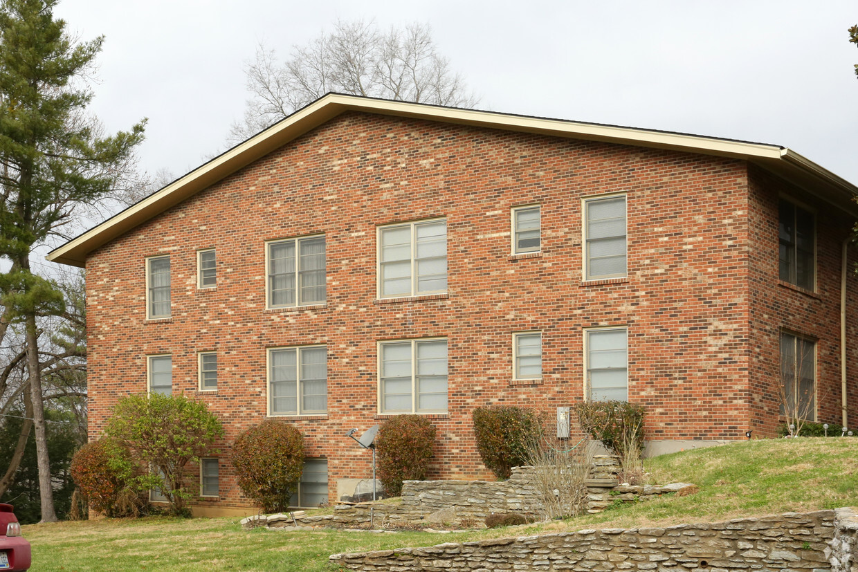 Foto del edificio - Chatsworth Park Apartments