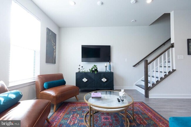 Building Photo - 2807 Evansgreen Dr