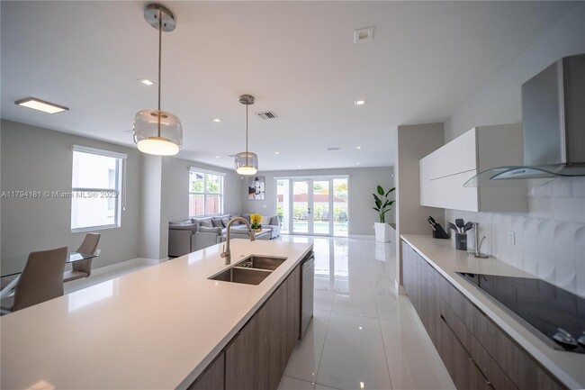 Foto del edificio - 3667 SW 26th St