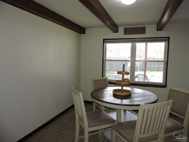 Building Photo - 435 Belle Chasse Dr