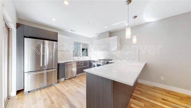 Photo - 1930 N Grove St Townhome