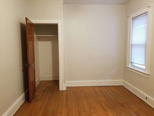 Bedroom#2 - 827 Murray St