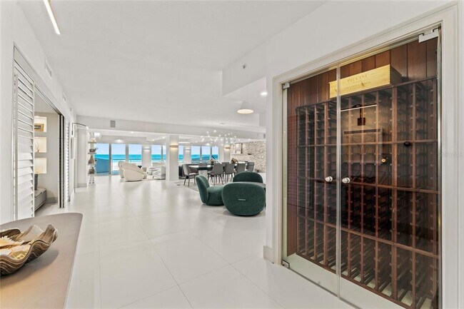 Foto del edificio - 1350 Gulf Blvd