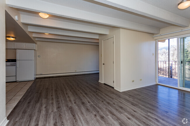 Estudio - 400 ft² - Boulder Crescent