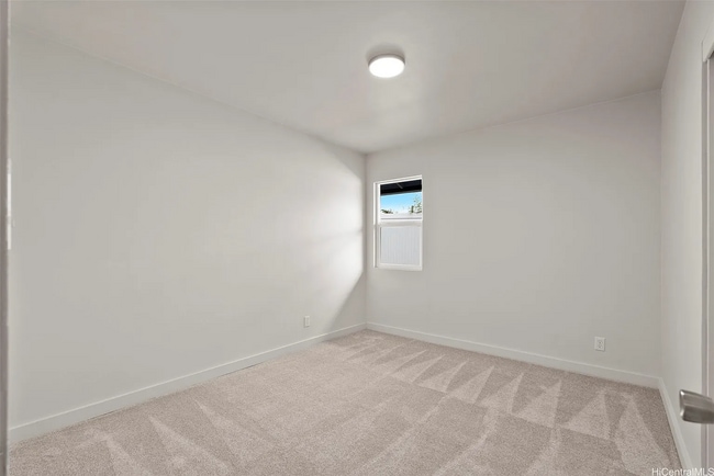 Building Photo - 1212 Hooli Cir