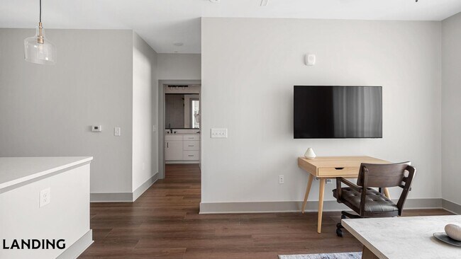 Building Photo - 1310 Hillside Ave