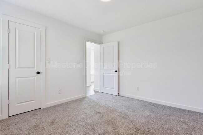 Foto del edificio - 603 W Johnson St