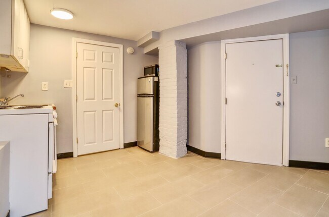 Foto del edificio - 320 Jefferson St