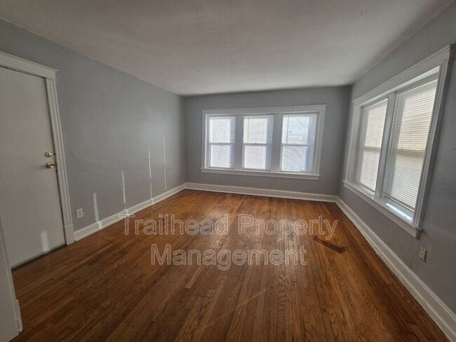 Foto del edificio - 4006 Warwick Blvd