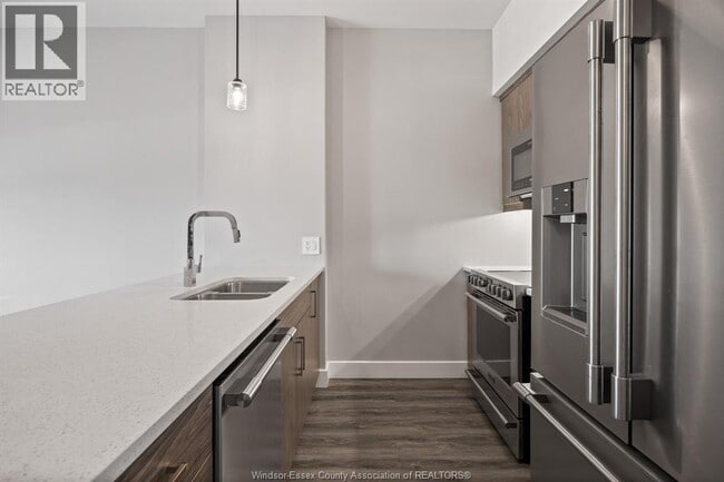 Building Photo - 7887 Edgar St