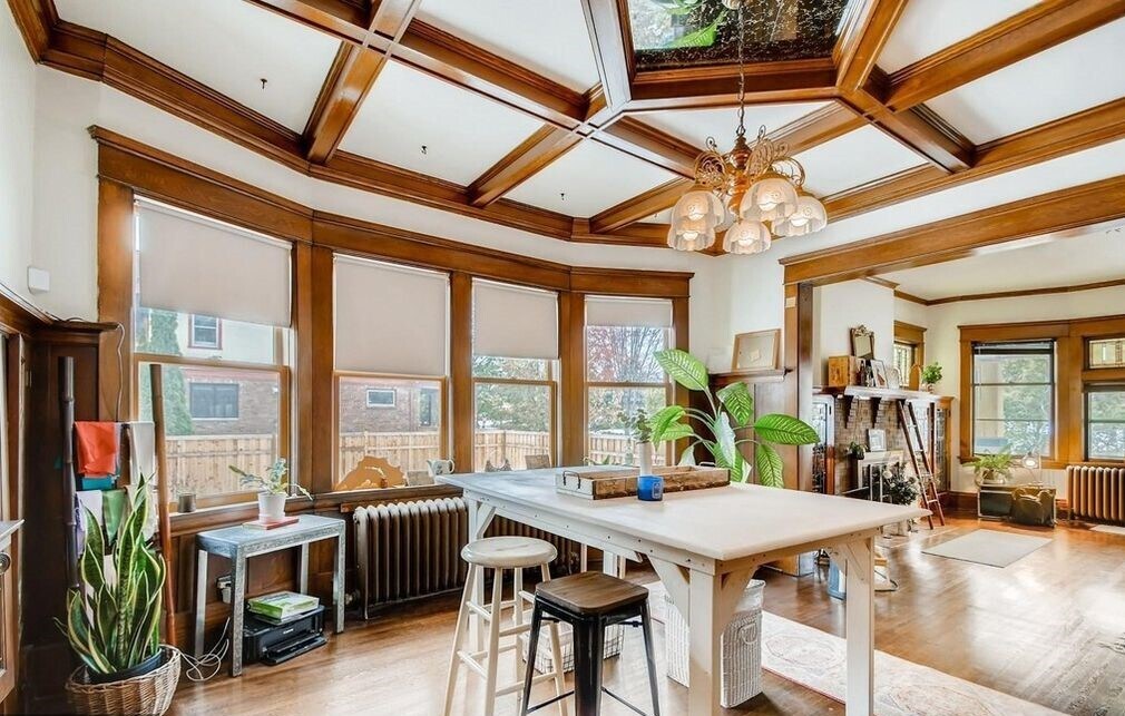 STUNNING dining room area - 100 Lexington Pkwy N