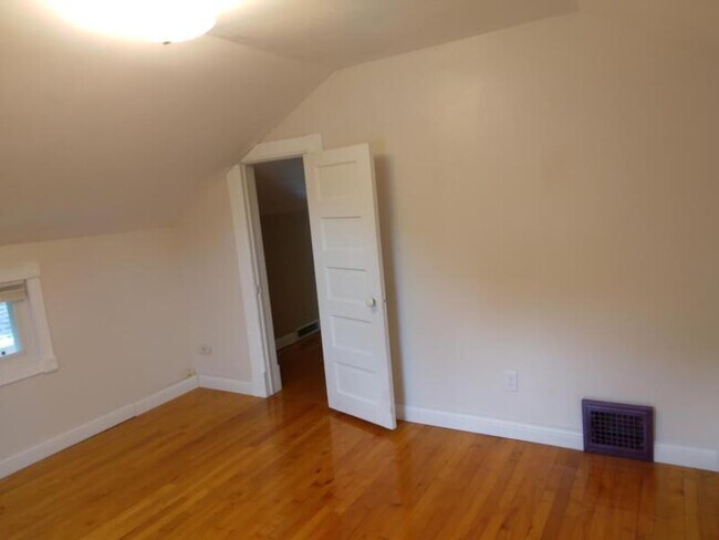 Building Photo - 1512 Ohio St