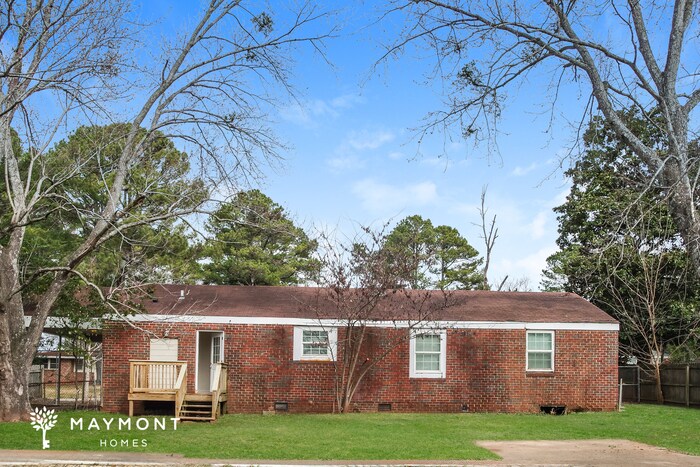 Building Photo - 2107 Gilbreath Rd NW