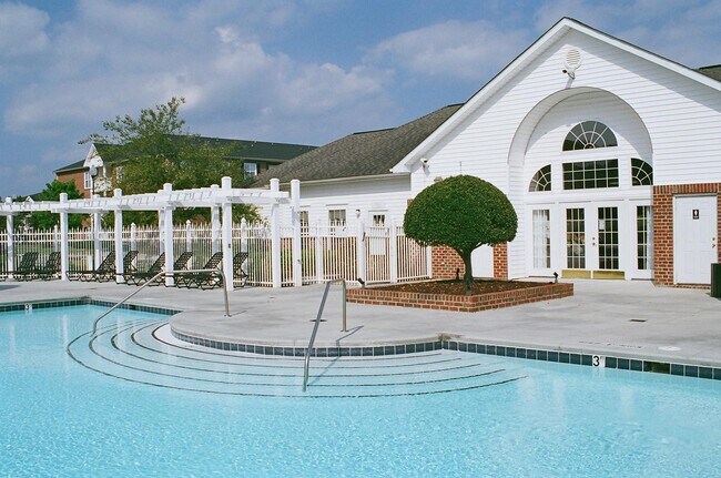 Foto del edificio - Reserve at Jacksonville Commons