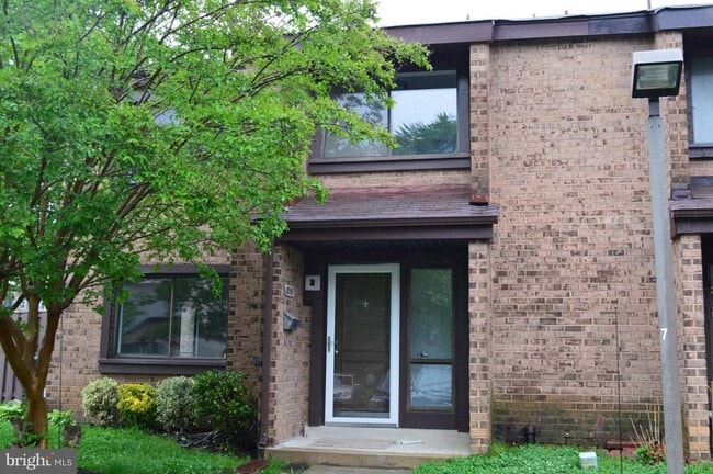 Building Photo - 8351 Canning Ter