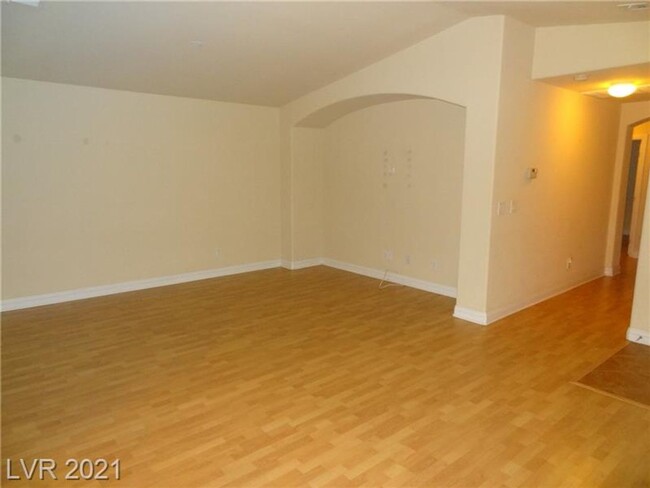 Foto del edificio - Wonderful 1 Story, 3 Bedroom Townhouse wit...