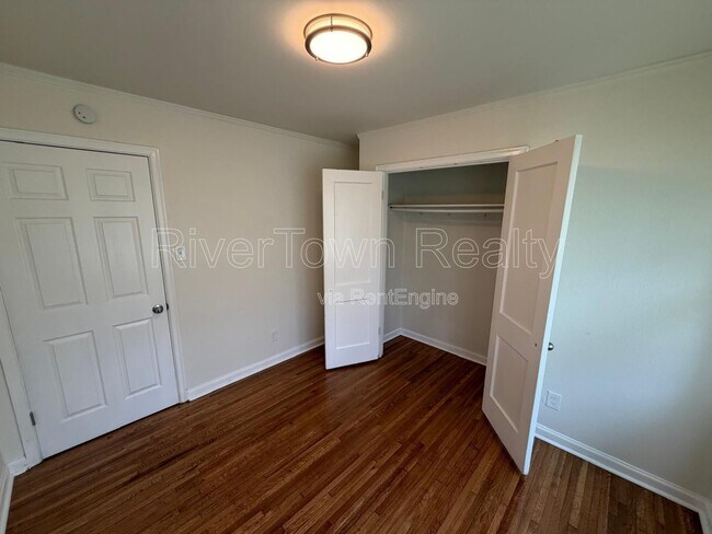 Building Photo - 4550 Quince Rd