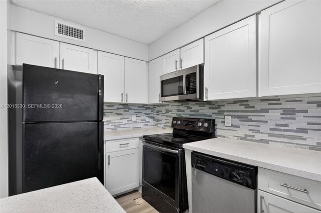 Building Photo - 4409 Treehouse Ln