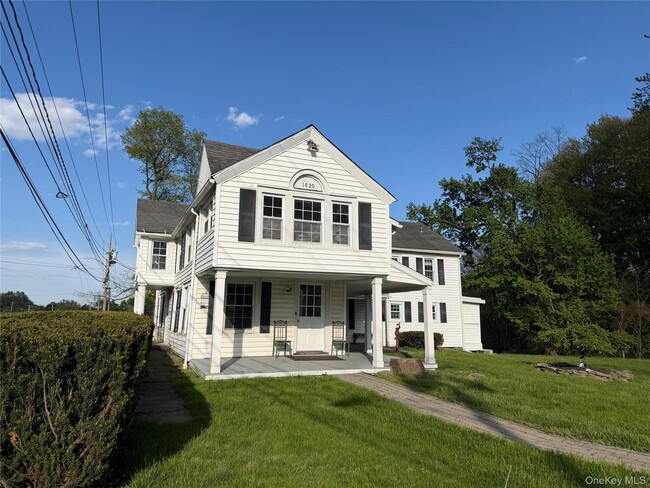 Building Photo - 788 Dutchess Turnpike