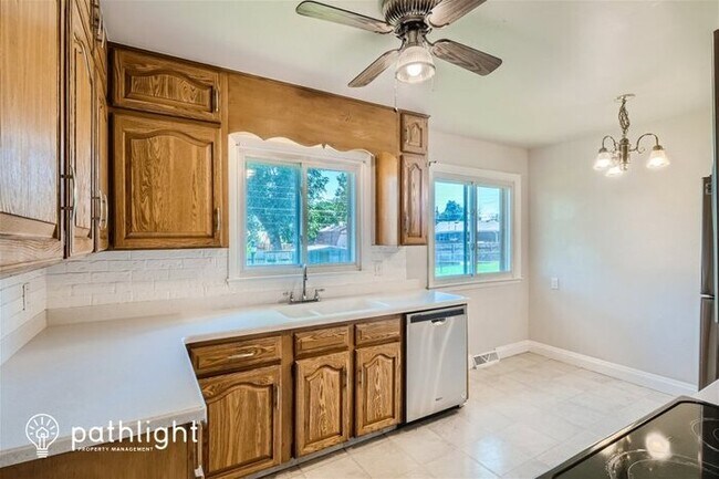 Foto del edificio - 432 28Th Avenue Court, Greeley, CO, 80634