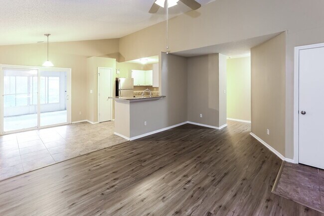 Foto del edificio - 3084 Champion Ln SW