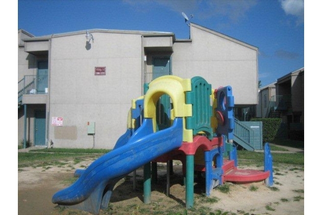 Playground - Vista Oaks